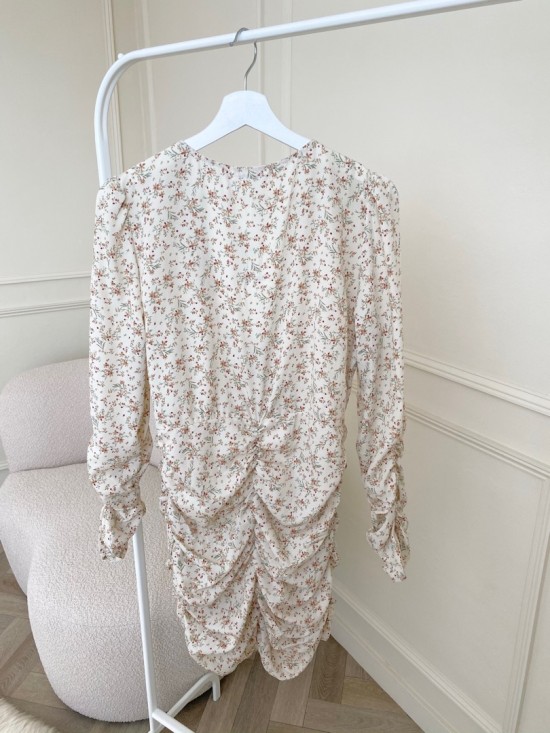 28c3690f 88b7 46d2 80b4 83c310d282f7