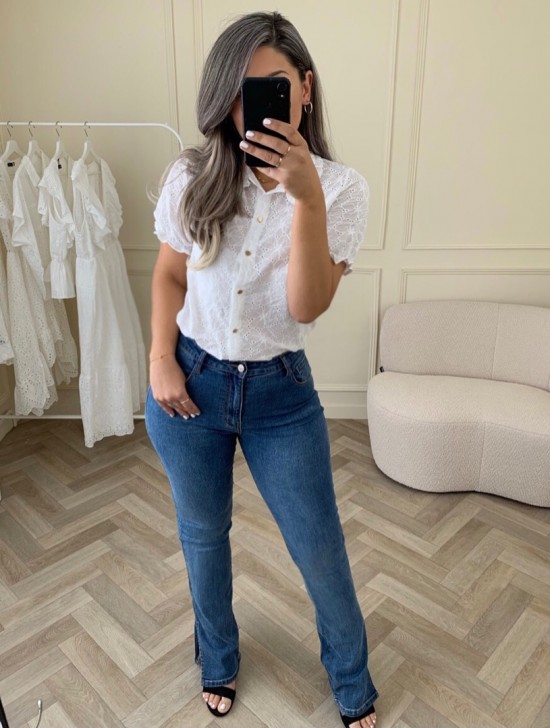 37a7bb5e ae8a 44e9 be5b fd049f777cf3