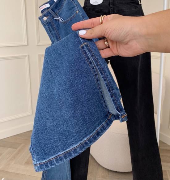 4e5baa8b 6460 404e 9ca9 2eec48c84e5a