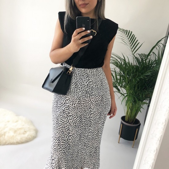 64585627 997b 4703 8092 15074fef9576