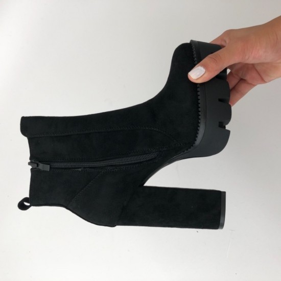 89818acd f564 42d3 bc45 83b868e4298a