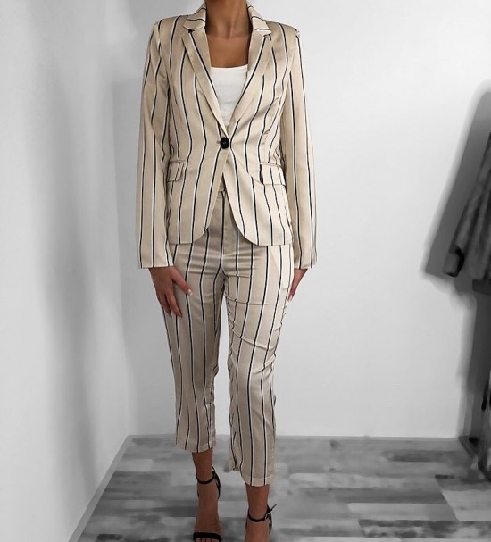 8ac445d2 a175 41a7 88a1 179b2dfd2eee