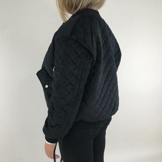 8e31bcb7 52de 4681 9c0e 5060e34a9c83